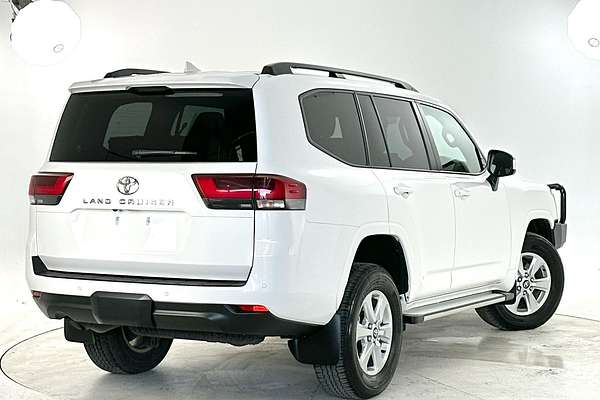 2023 Toyota Landcruiser GXL FJA300R