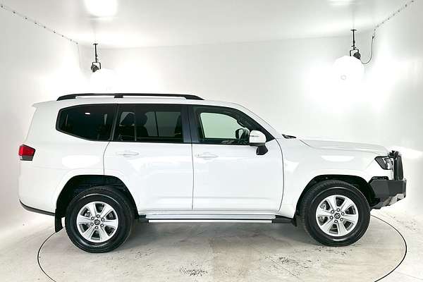 2023 Toyota Landcruiser GXL FJA300R