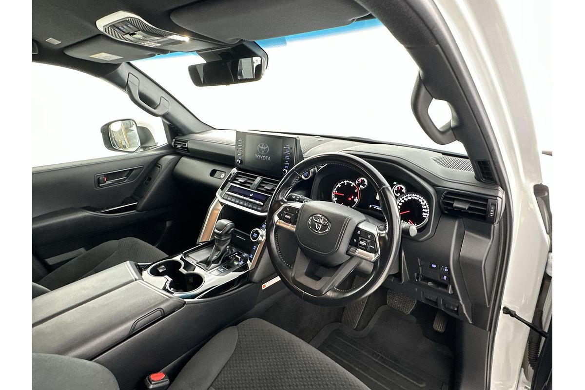 2023 Toyota Landcruiser GXL FJA300R