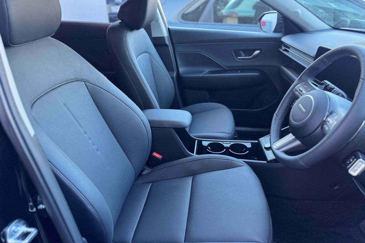 2025 Hyundai Kona Premium SX2.V2