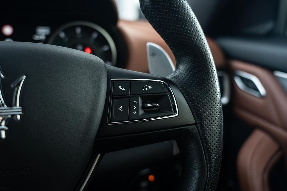 2021 Maserati Levante Modena M161