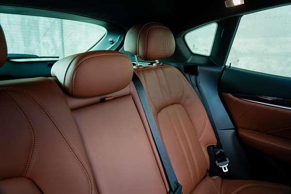 2021 Maserati Levante Modena M161