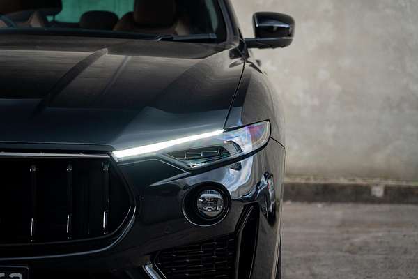 2021 Maserati Levante Modena M161