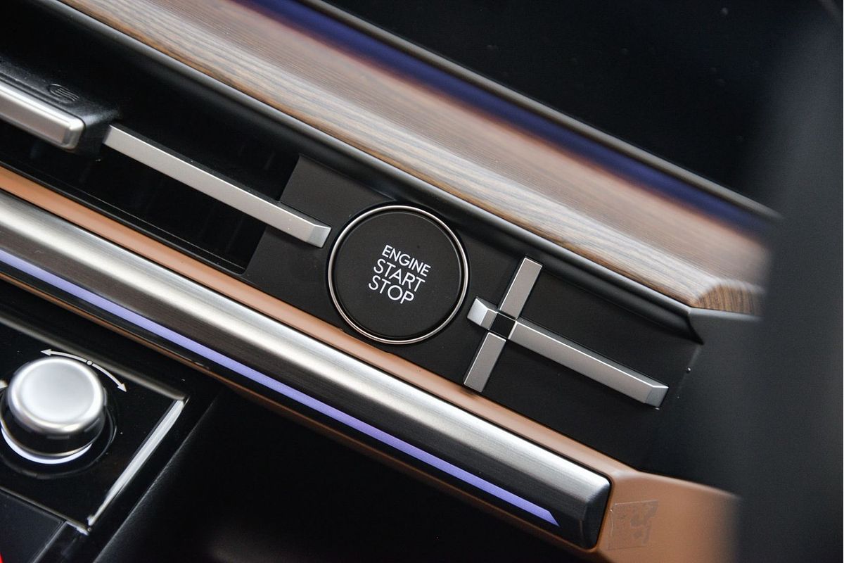 2024 Hyundai Santa Fe Hybrid Calligraphy MX5.V1