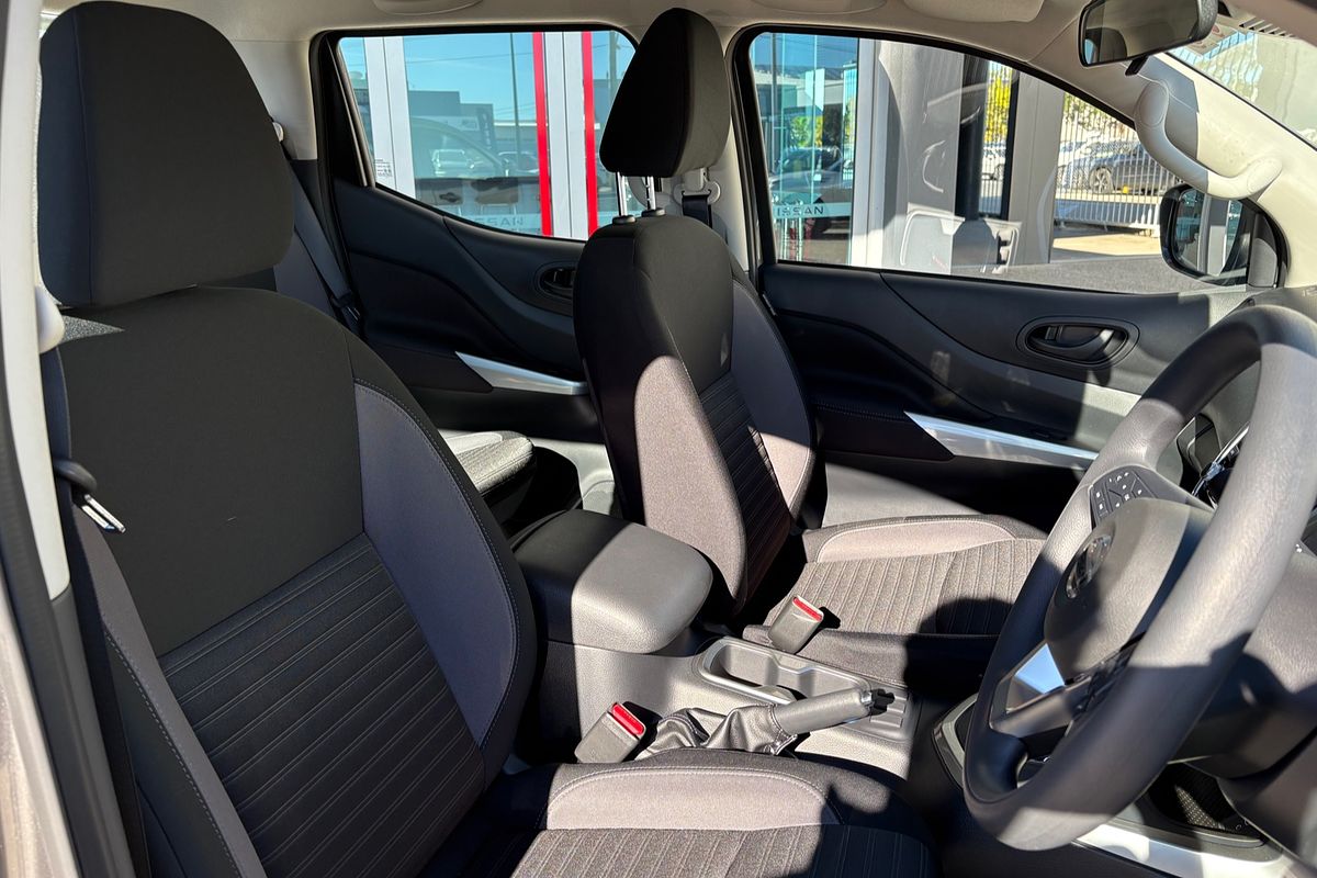 2024 Nissan Navara SL D23 4X4