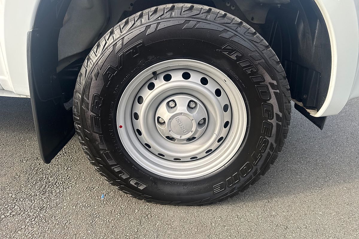 2018 Isuzu D-MAX SX High Ride Rear Wheel Drive