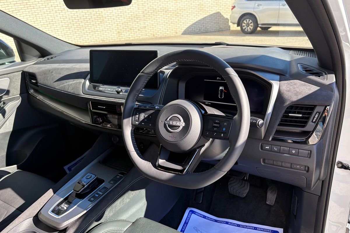 2025 Nissan QASHQAI N-DESIGN e-POWER J12