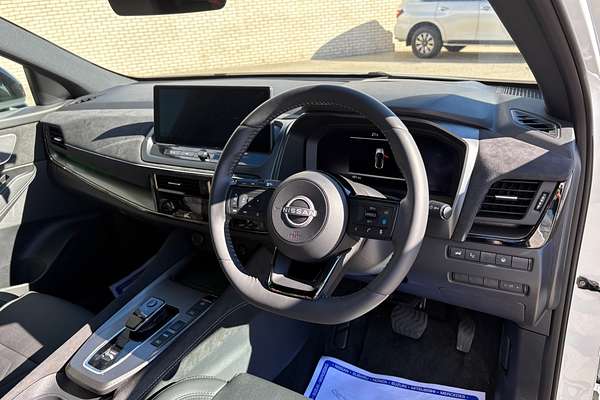 2025 Nissan QASHQAI N-DESIGN e-POWER J12