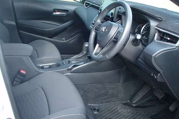 2019 Toyota Corolla SX Hybrid ZWE211R