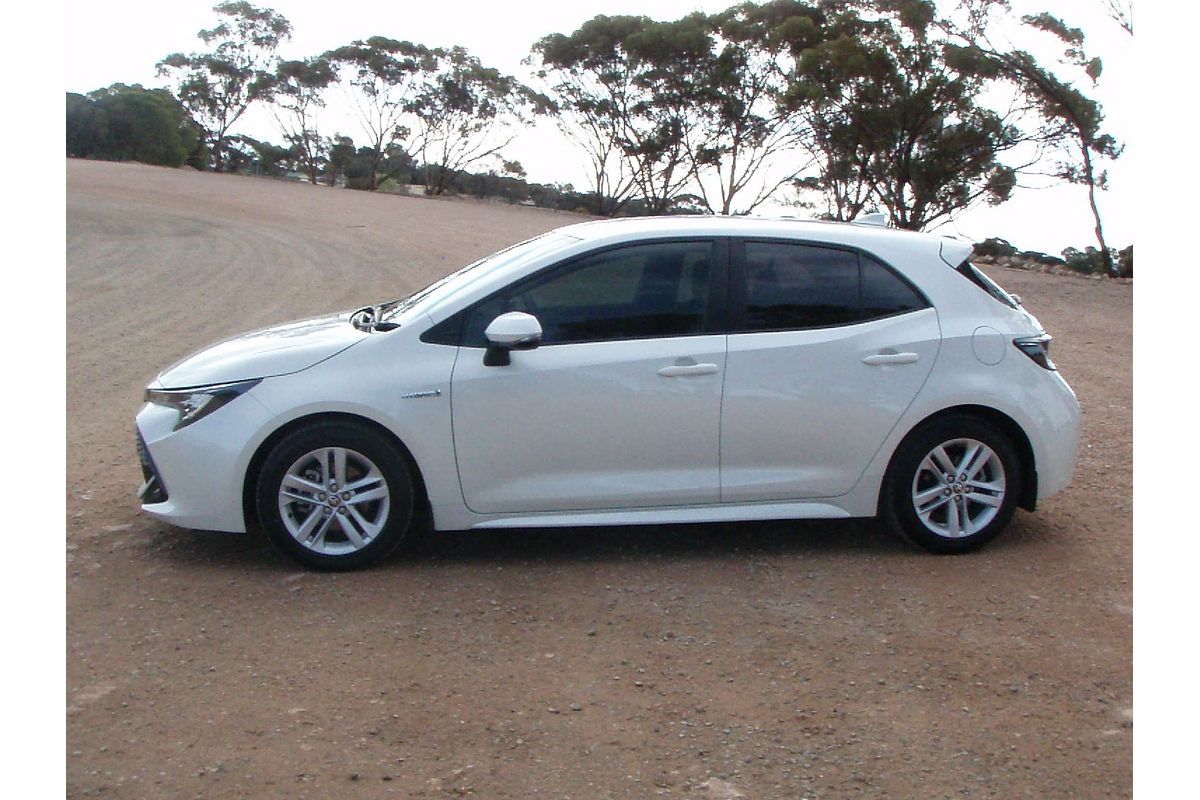 2019 Toyota Corolla SX Hybrid ZWE211R