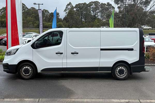 2023 Renault Trafic Pro X82 LWB