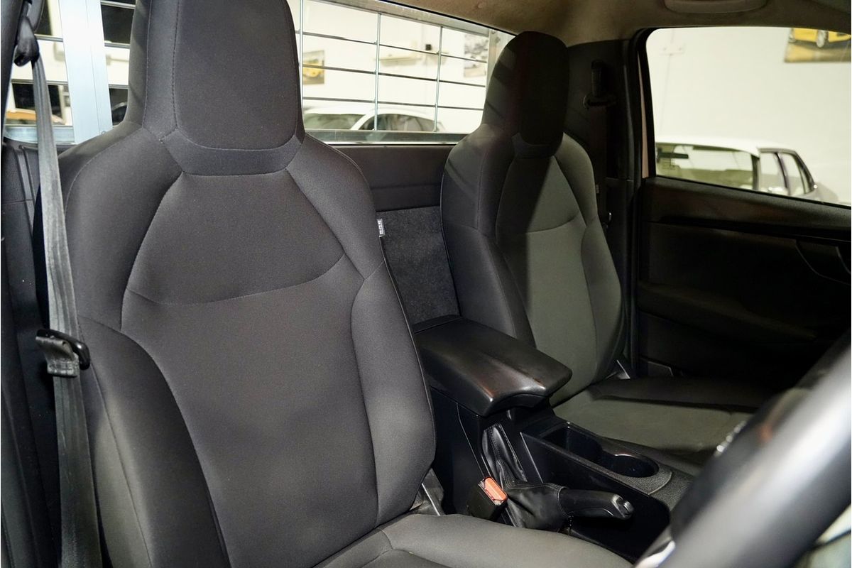 2021 Isuzu D-MAX SX High Ride  Rear Wheel Drive