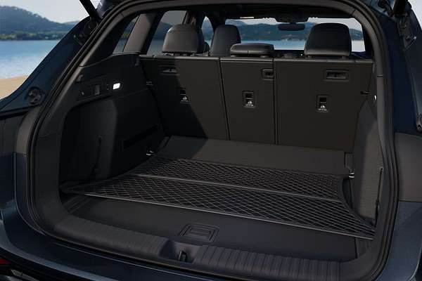 2025 Audi SQ6 e-tron GF