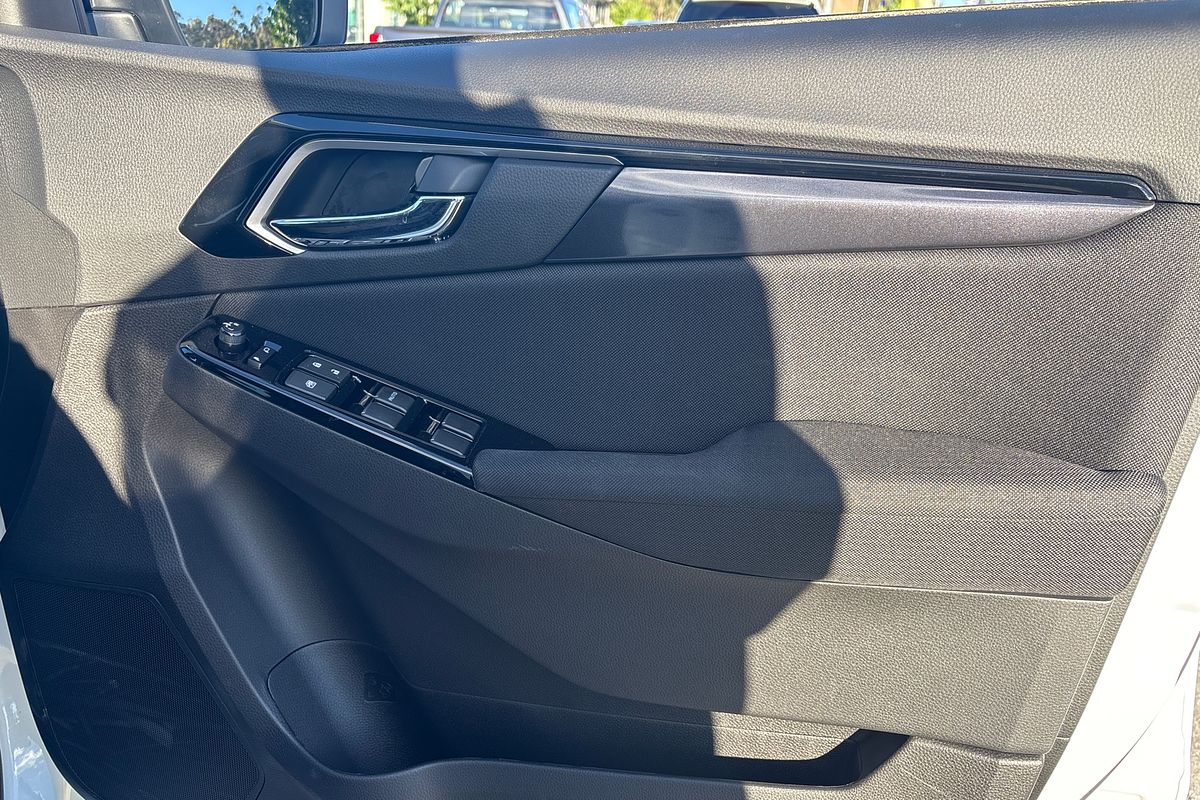 2024 Isuzu MU-X LS-U