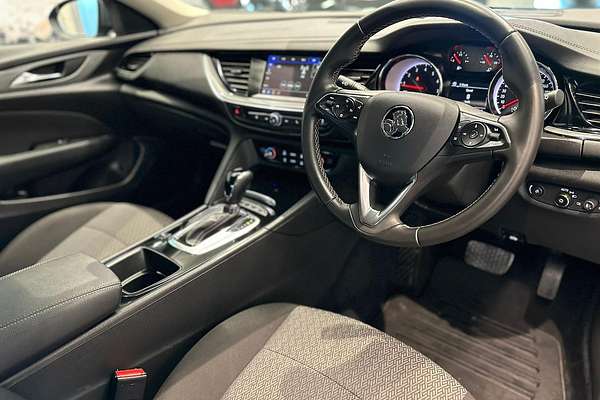 2020 Holden Commodore LT ZB