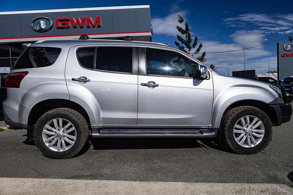 2017 Isuzu MU-X LS-T