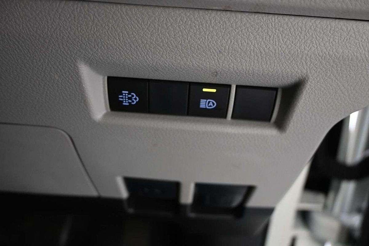 2024 Toyota Hiace GDH300R LWB