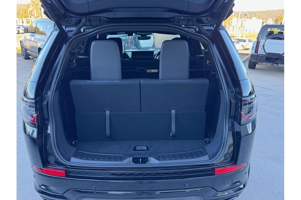 2024 Land Rover Discovery Sport P250 Dynamic SE L550