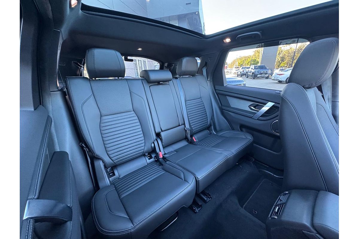 2024 Land Rover Discovery Sport P250 Dynamic SE L550