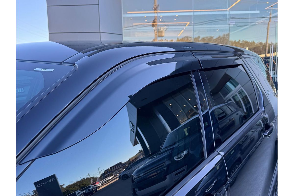 2024 Land Rover Discovery Sport P250 Dynamic SE L550
