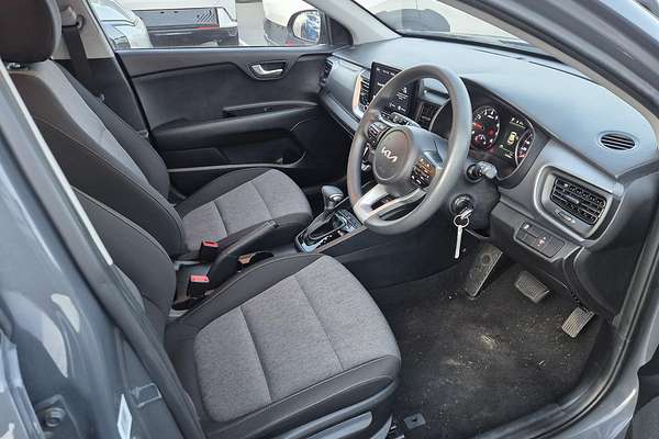 2022 Kia Stonic S YB