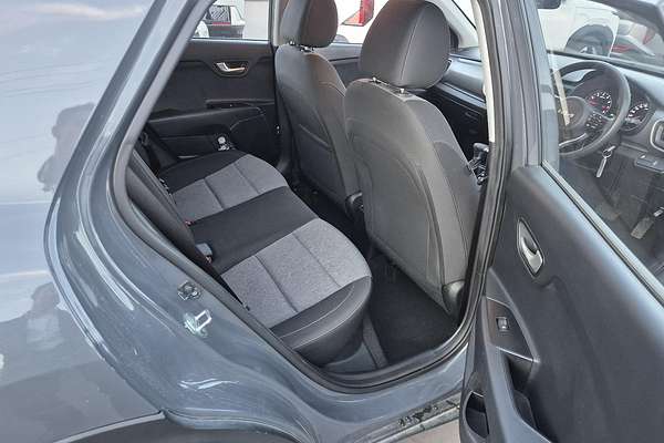 2022 Kia Stonic S YB
