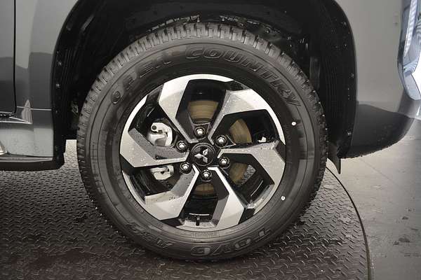 2025 Mitsubishi Pajero Sport Exceed QG