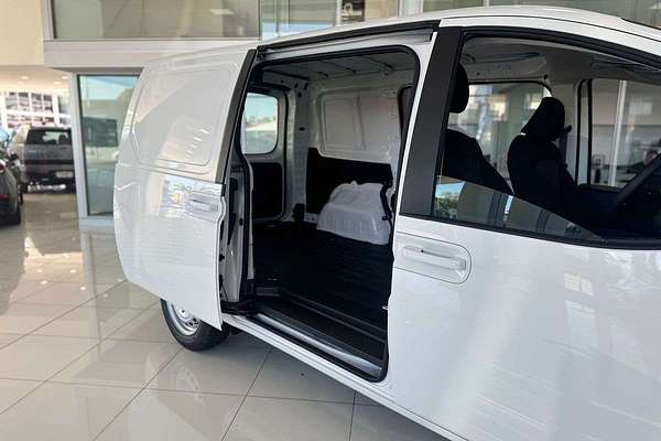 2025 Hyundai STARIA LOAD  US4.V3