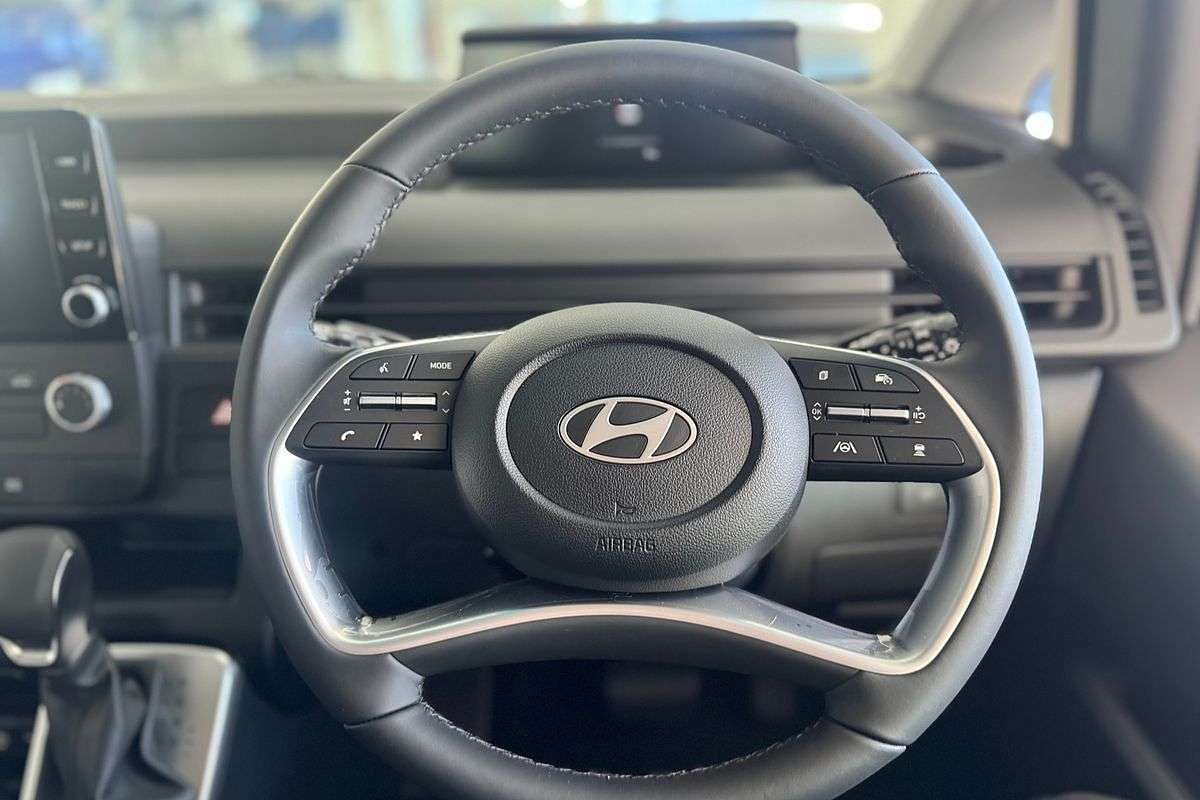 2025 Hyundai STARIA LOAD  US4.V3