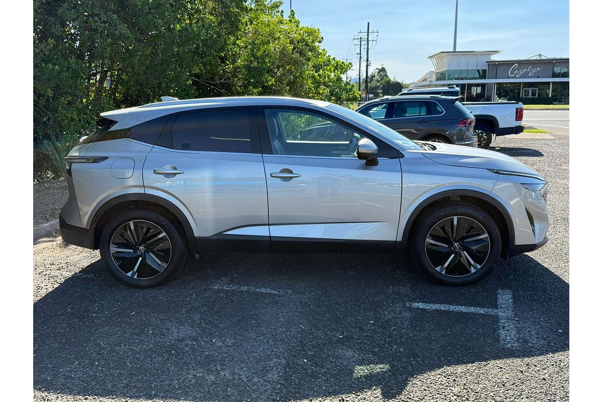 2024 Nissan QASHQAI Ti J12