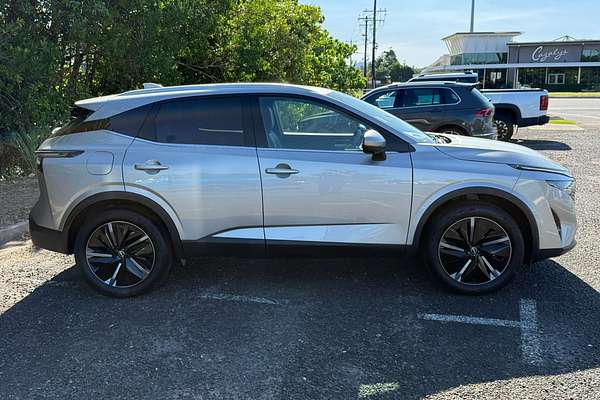 2024 Nissan QASHQAI Ti J12