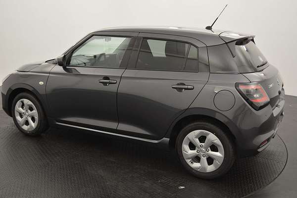 2025 Suzuki Swift Hybrid GLX UZ