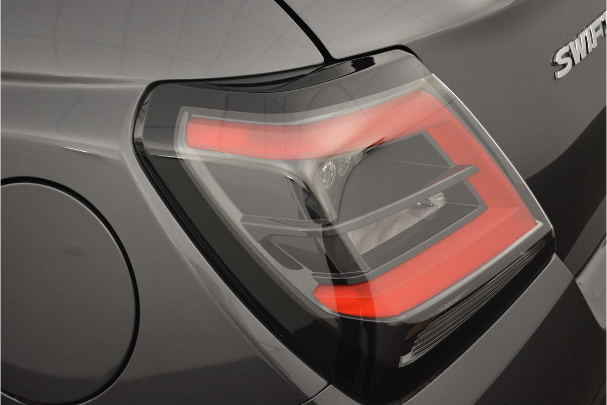 2025 Suzuki Swift Hybrid GLX UZ