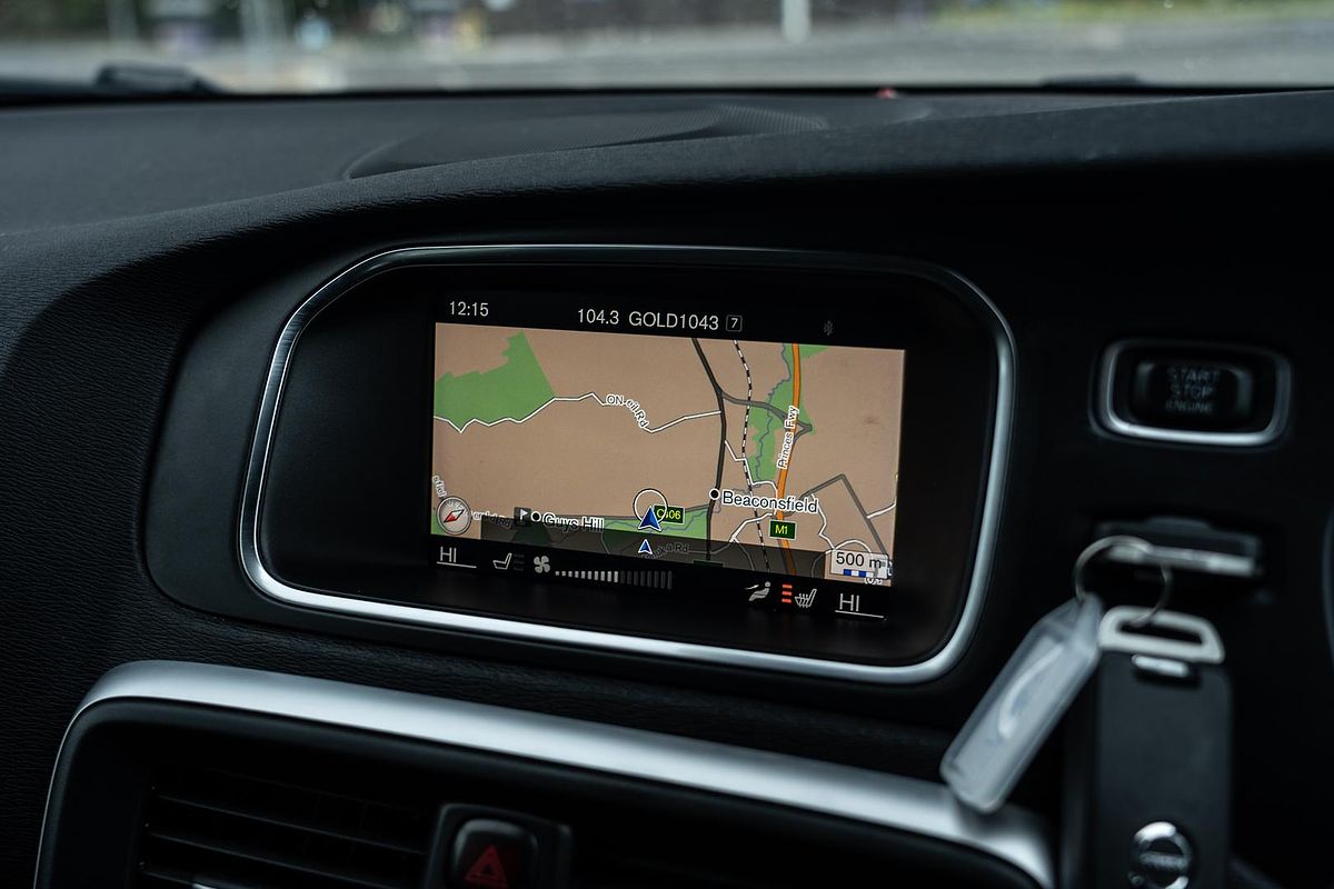 2017 Volvo V40 T3 Momentum
