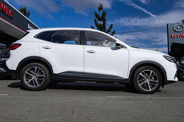 2023 MG HS Essence SAS23