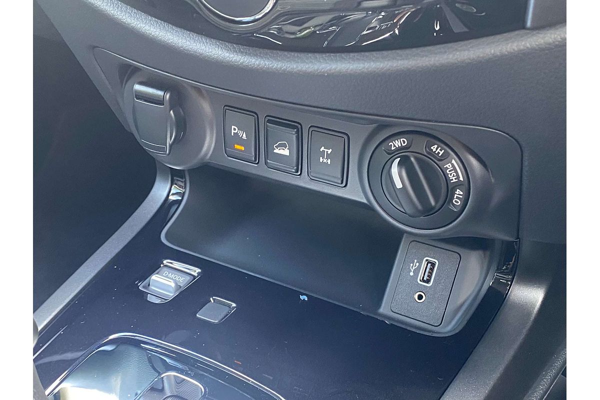2024 Nissan Navara PRO-4X Warrior D23 4X4