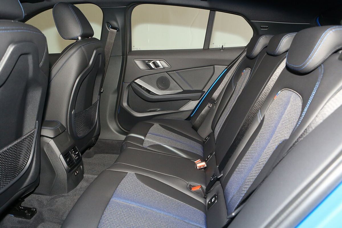 2024 BMW 1 Series 118i M Sport F40