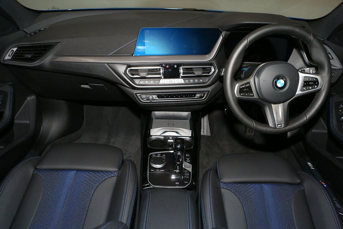 2024 BMW 1 Series 118i M Sport F40