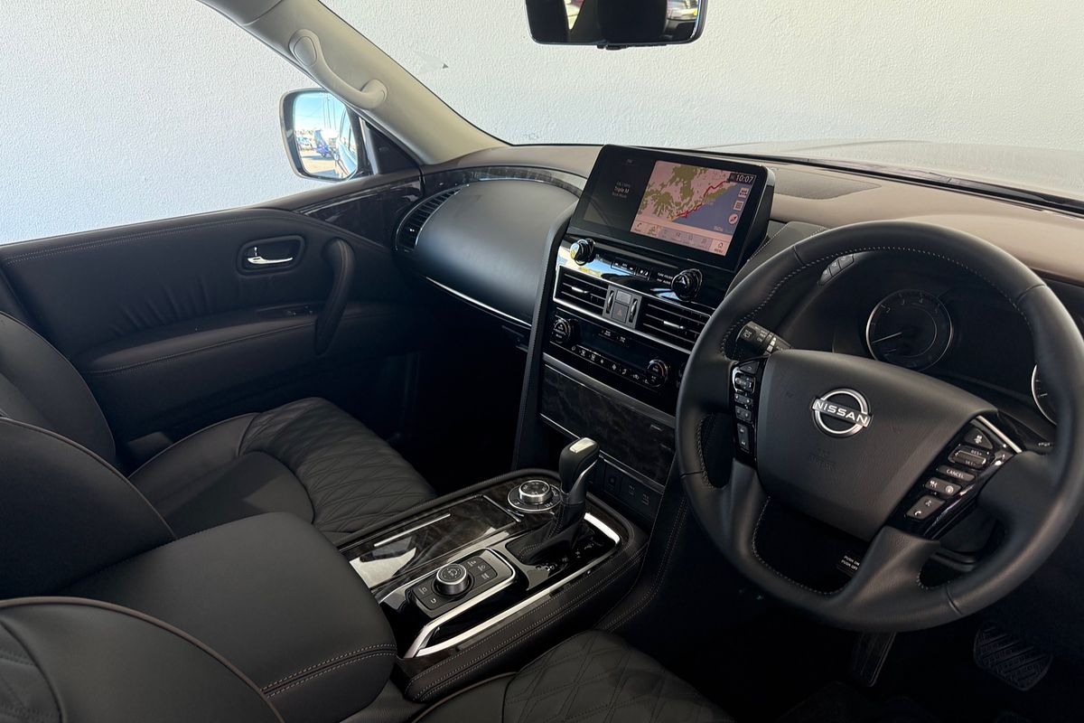 2025 Nissan Patrol Ti-L Y62