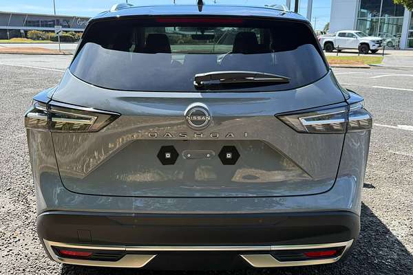 2024 Nissan QASHQAI Ti J12