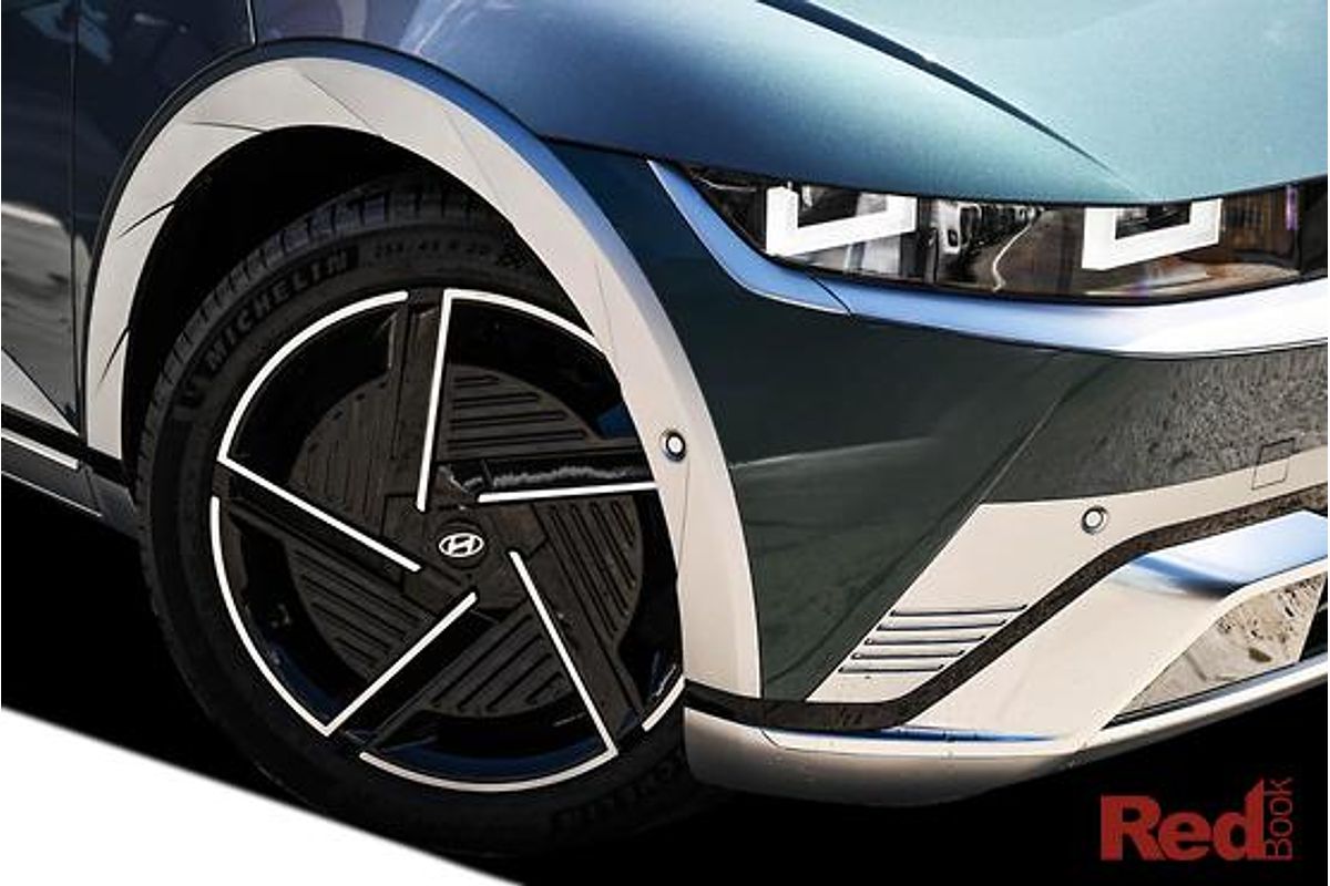 2025 Hyundai IONIQ 5 DYNAMIQ NE.V5