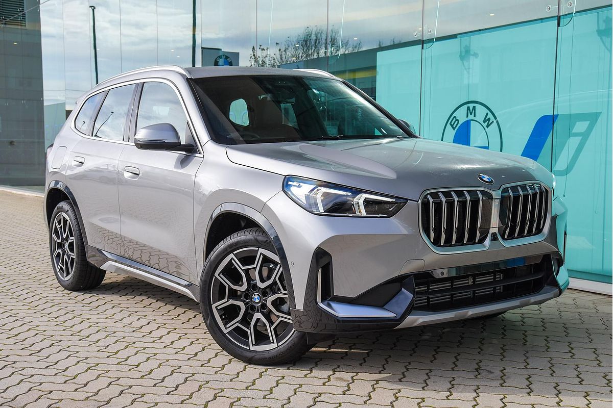 2025 BMW X1 sDrive18i U11