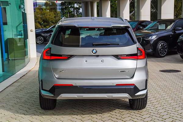 2025 BMW X1 sDrive18i U11