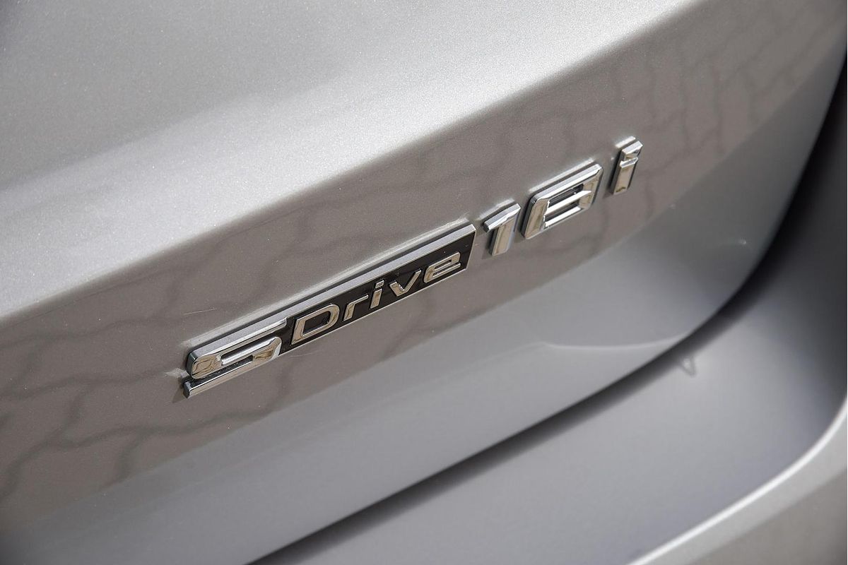 2025 BMW X1 sDrive18i U11