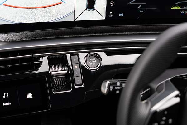 2025 Peugeot 3008 GT Premium Hybrid P64