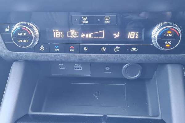 2025 Mitsubishi Outlander PHEV GSR ZM