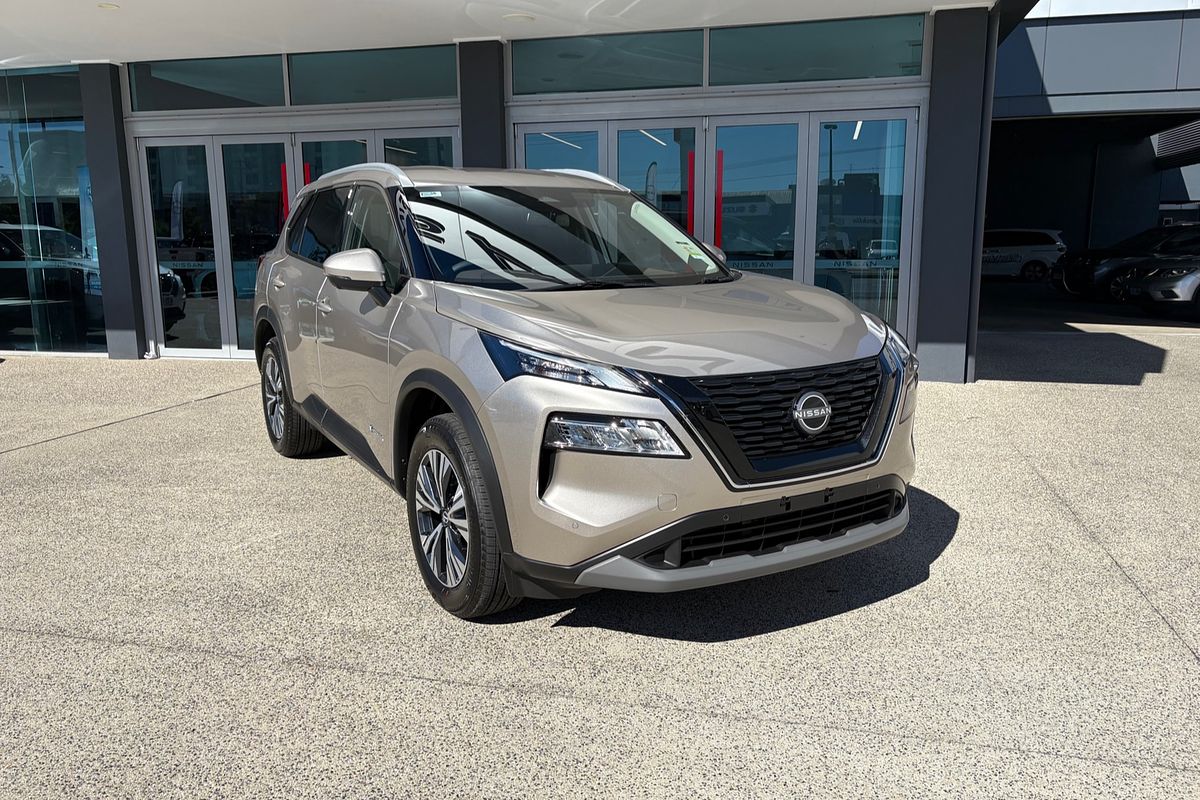 2025 Nissan X-TRAIL ST-L e-POWER T33