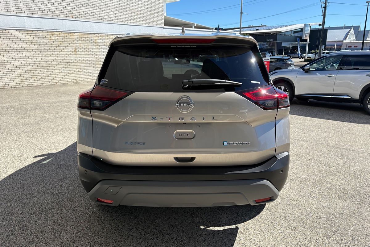 2025 Nissan X-TRAIL ST-L e-POWER T33