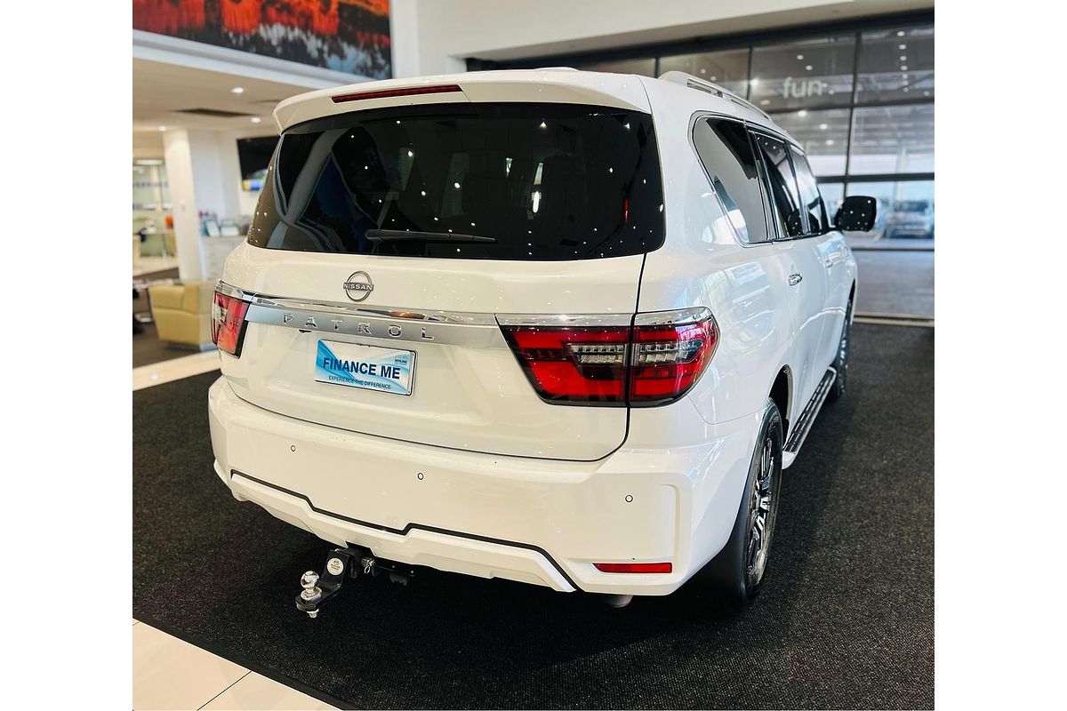 2022 Nissan Patrol Ti-L Y62