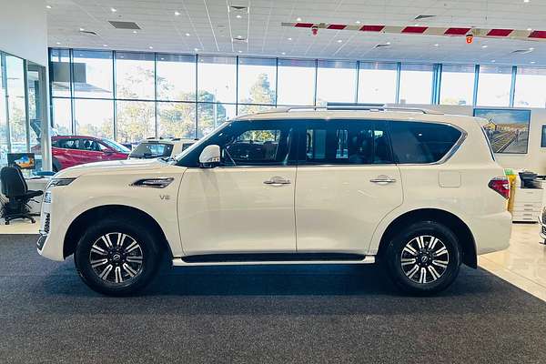 2022 Nissan Patrol Ti-L Y62